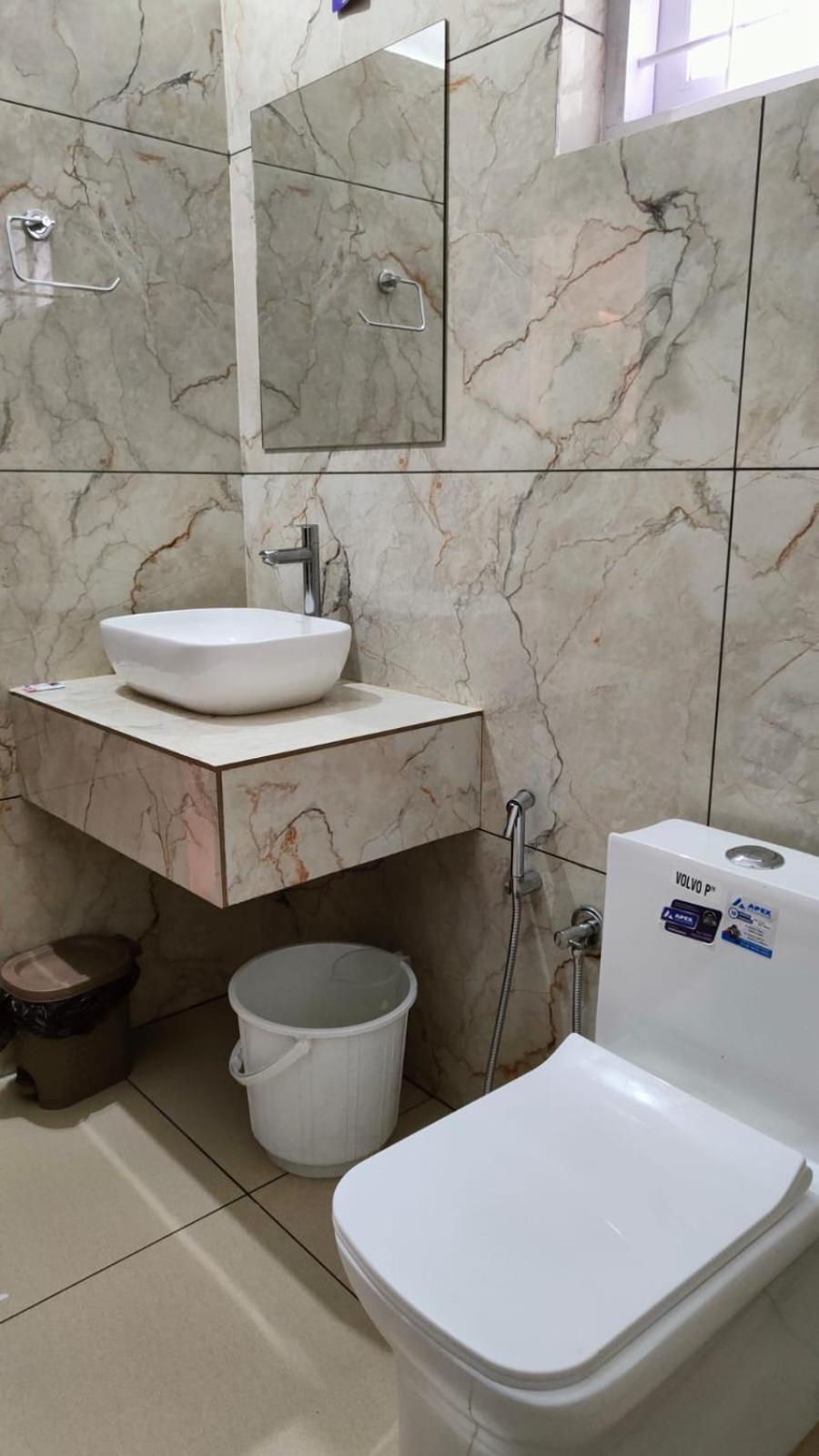 The Royal Island Hotel Mundrothuruth Ngoại thất bức ảnh