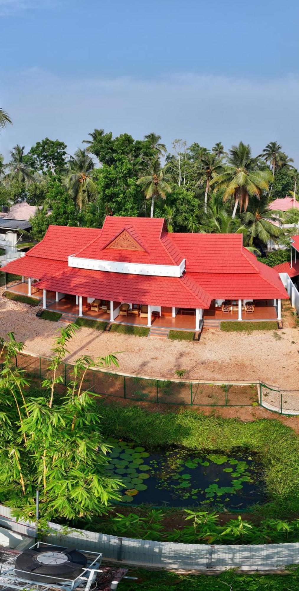 The Royal Island Hotel Mundrothuruth Ngoại thất bức ảnh